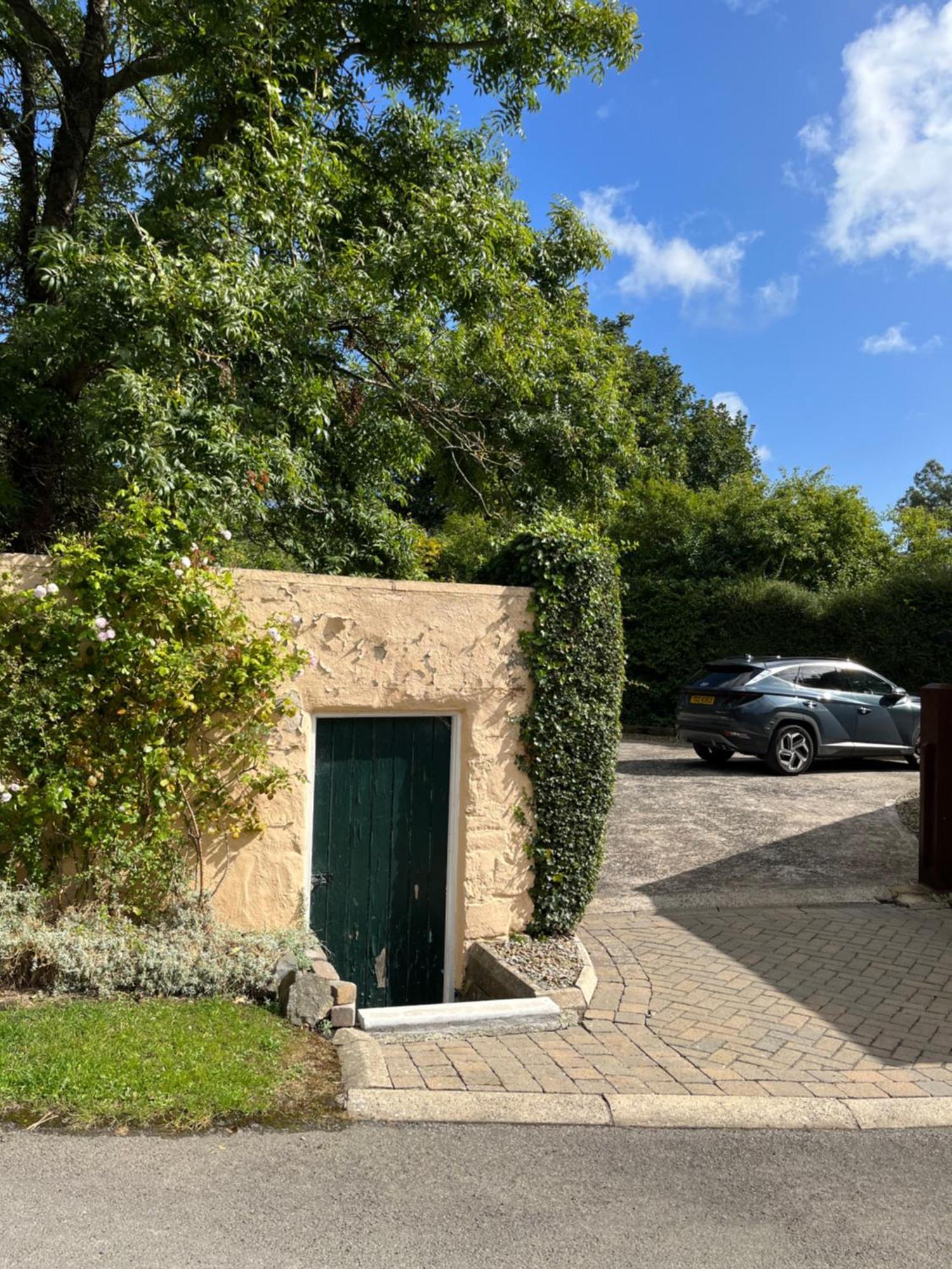 Old Mill House Bed & Breakfast Larne Exterior photo